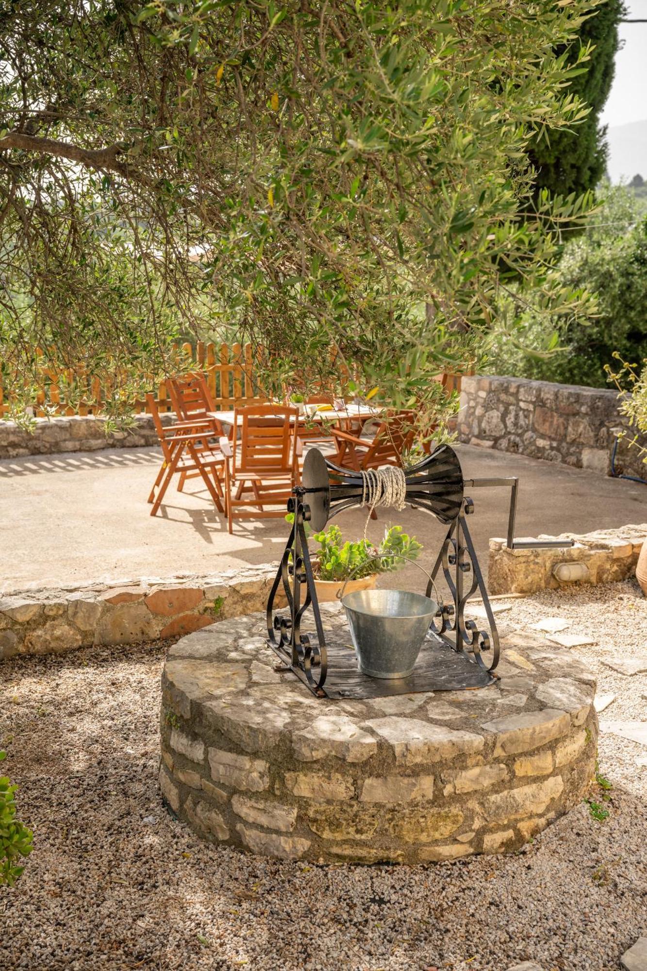 Liofito Village House Pemonia Екстериор снимка
